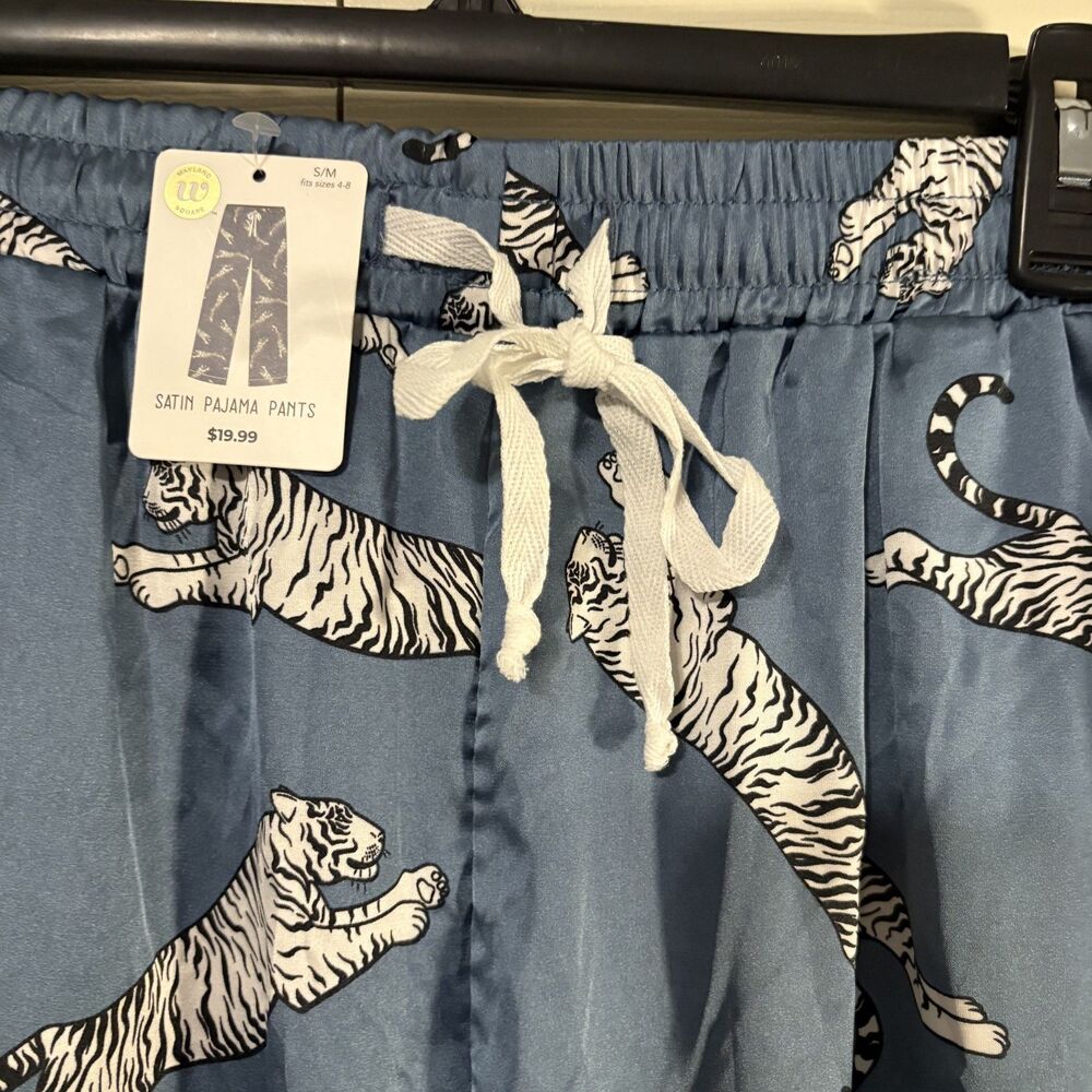❤️ Satin Pajama Pants Blue Animal print drawstring Available S/M and M/L NWT - Picture 3 of 5